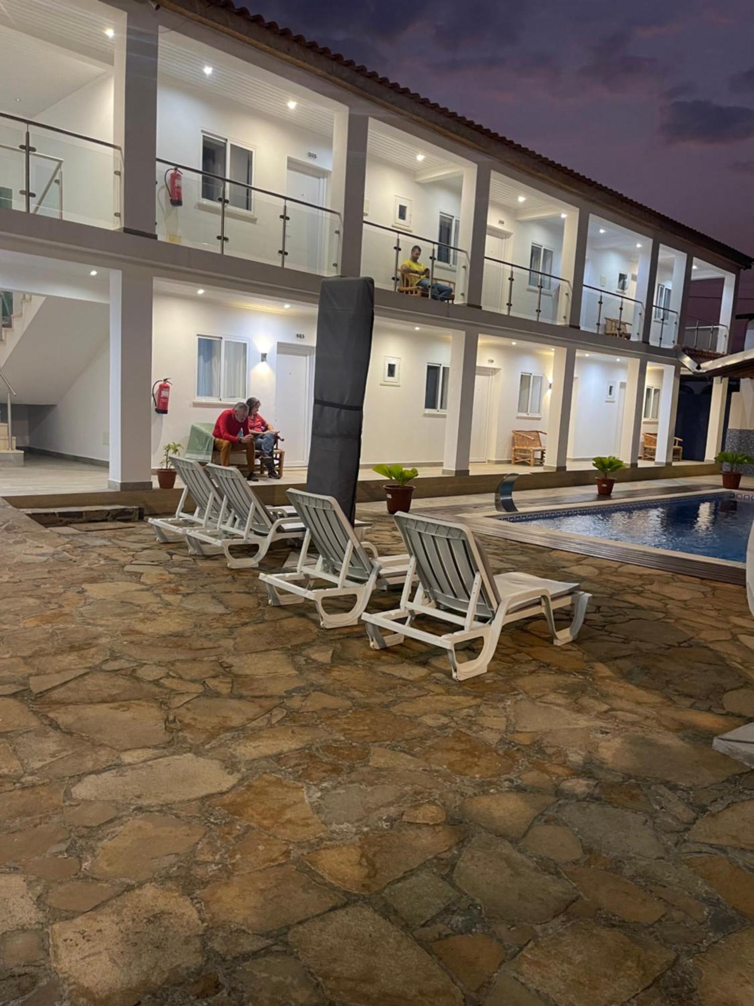Hotel Kenito Sao Tome Buitenkant foto